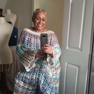 Meet your Posher, Deborah